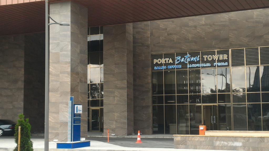 Suite Porta Batumi 1001 Ngoại thất bức ảnh